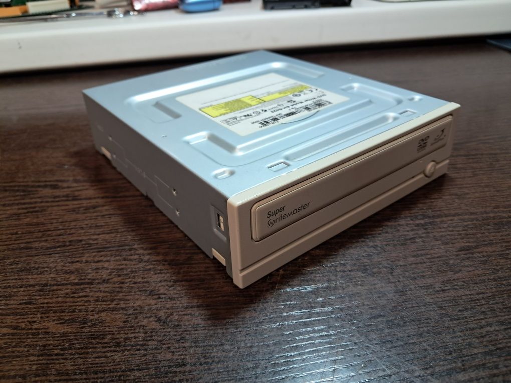 Дисковод Samsung Super WriteMaster Speed Plus DVD Writer SH-S223