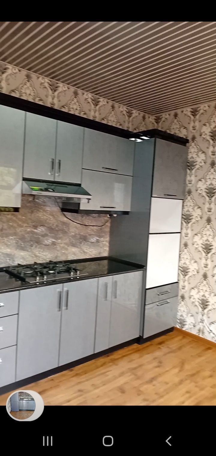Барча кулайликларга эга ховли сотилади.