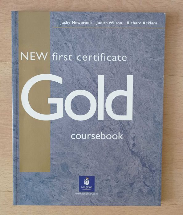 Учебник и тетрадка с тестове с отговори по английски