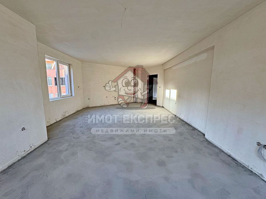 Тристаен апартамент, ново строителство, с изба, кв.Изток