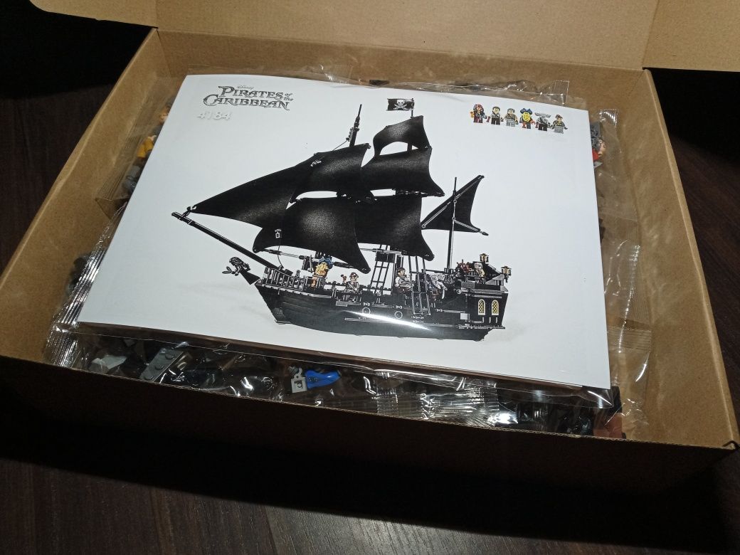 TIP lego corabie nava Piratii Caraibe The Black Pearl 4184