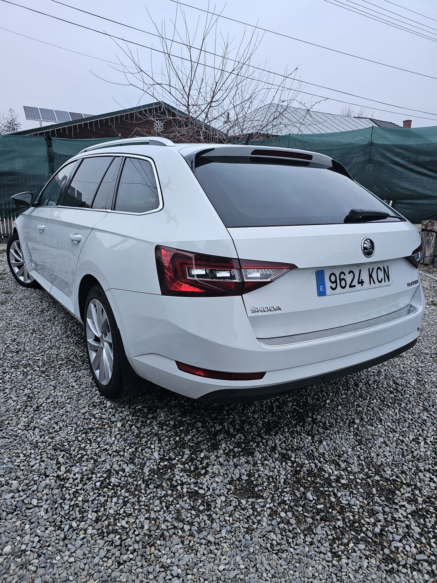 Vand Skoda Superb 2.0 Tdi