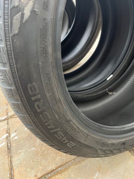 Гуми Nexen зимни 245/45/18