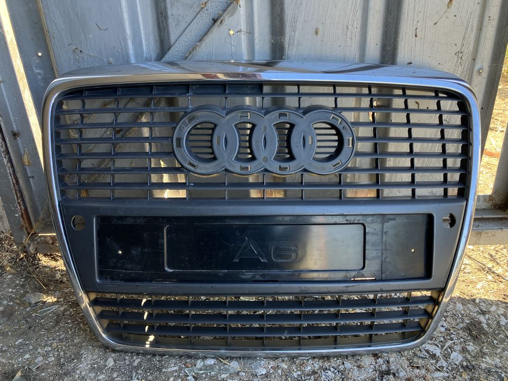 Решетка за Audi A6 Ауди А6  2004-2008г