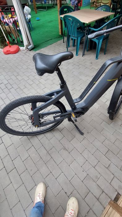 Vând bicicleta electrica