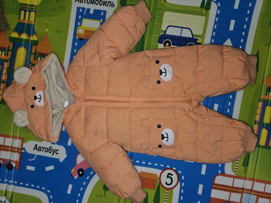 Продам комбез на малыша демисезон