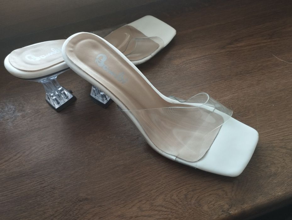 Обувь женская,классическая