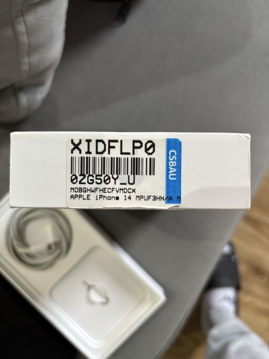 Телефон Iphone 14