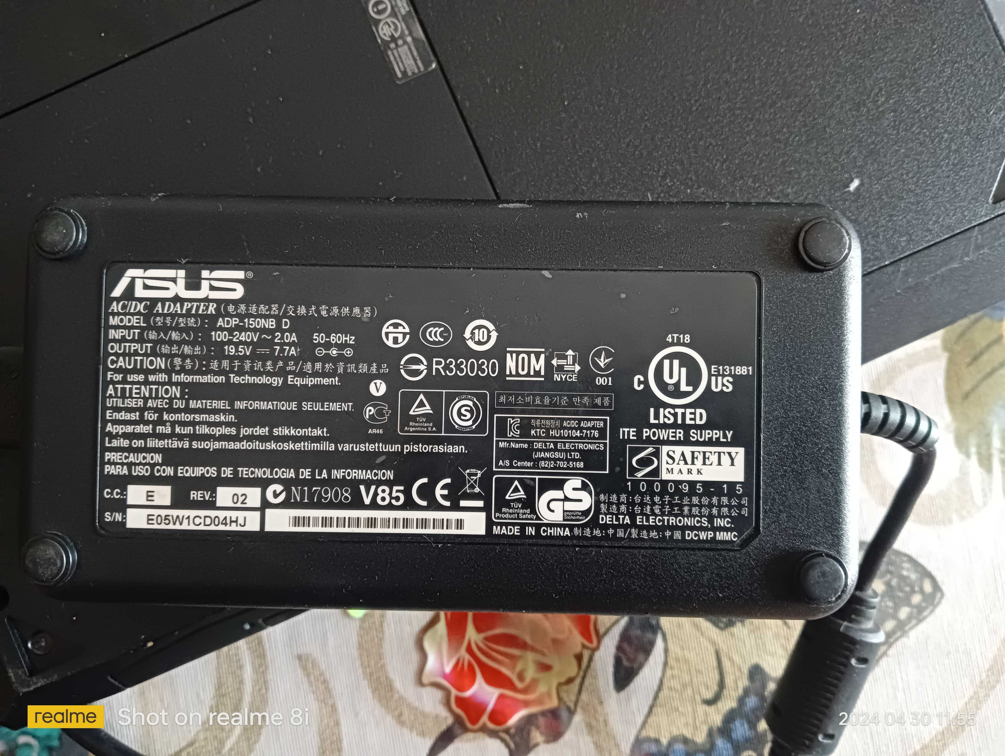 Asus Gaming diagonala mare