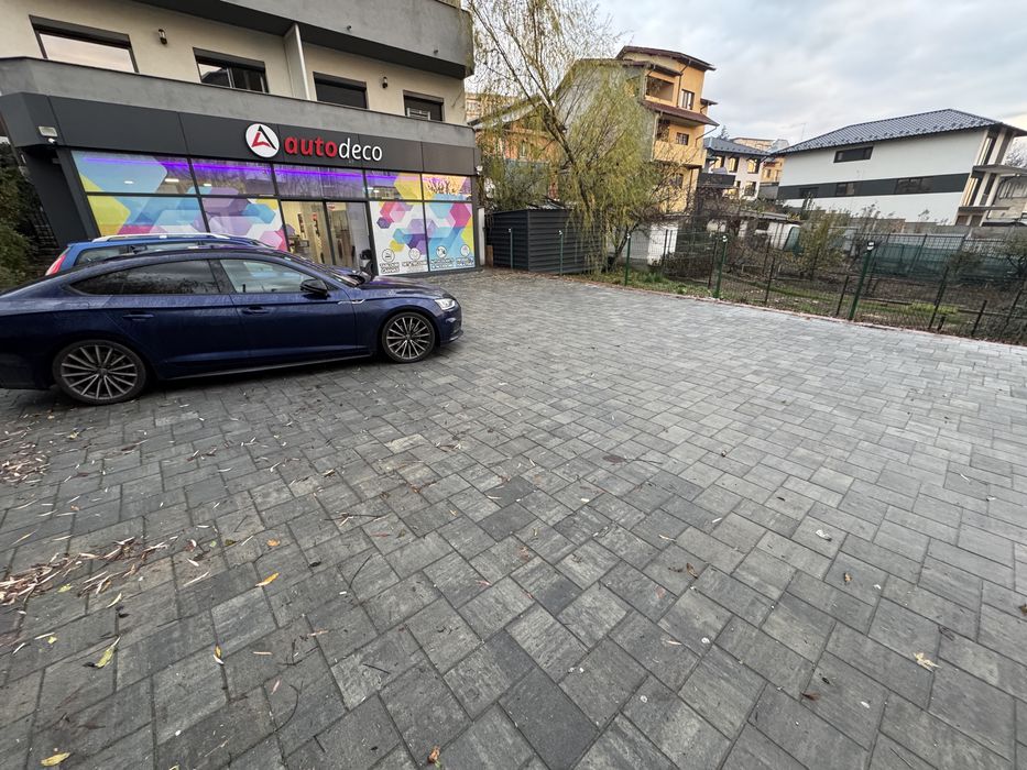 Inchiriez posturi frizerie, pensat