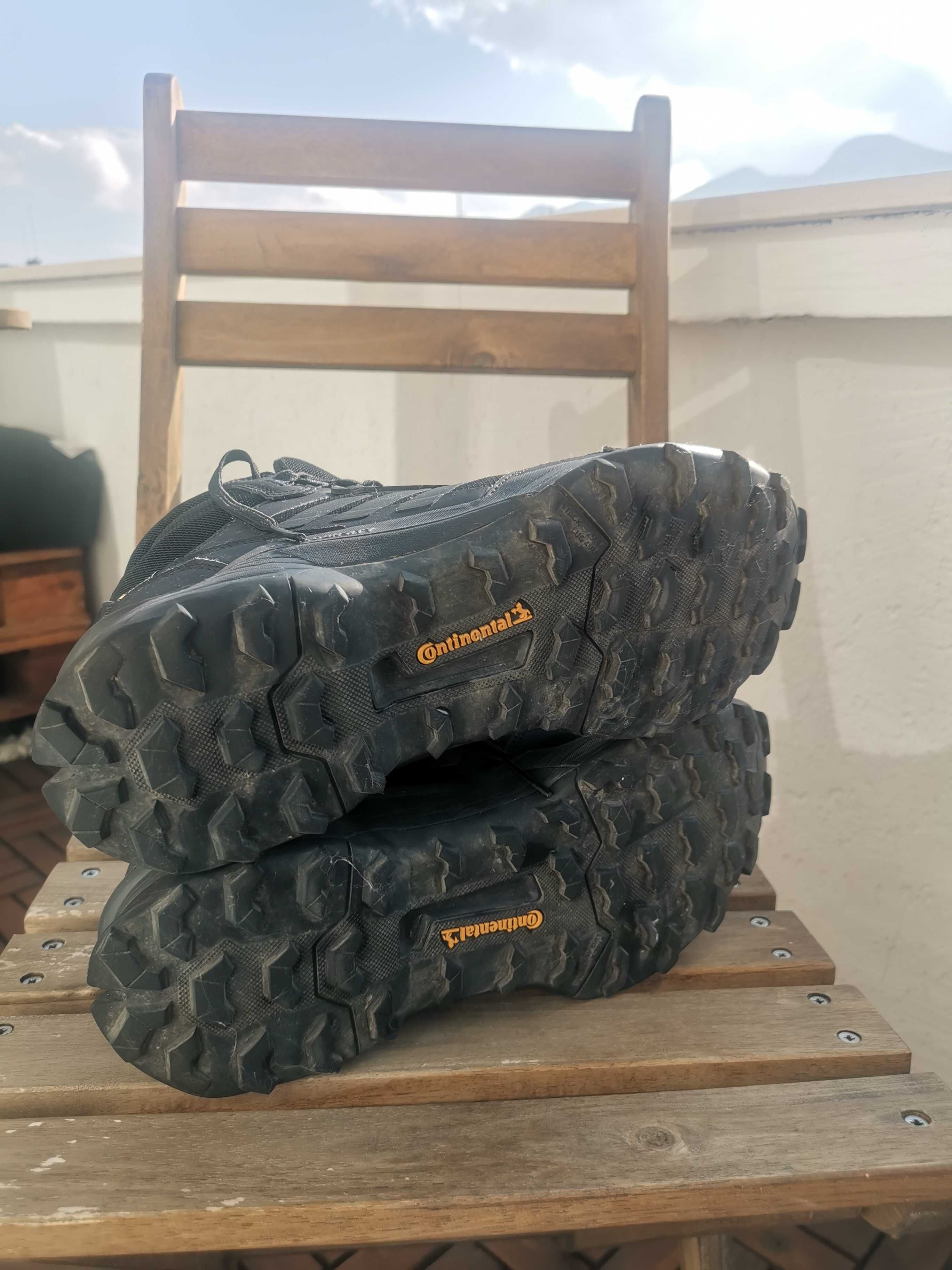 Adidas TERREX AX4 MID gtx