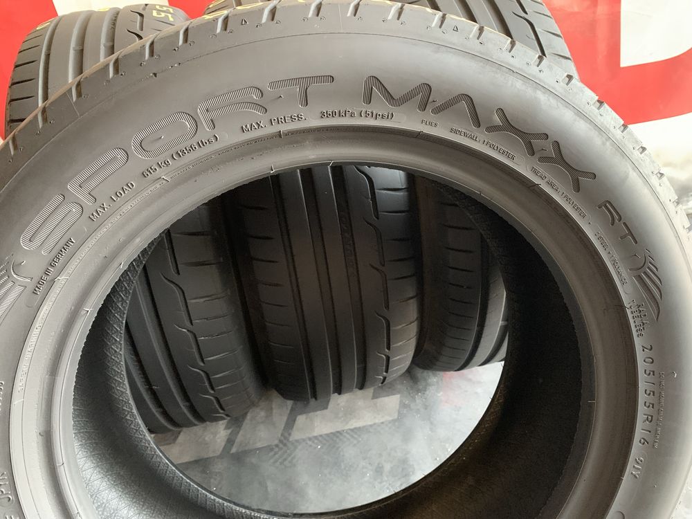 205 55 16, Летни гуми, Dunlop SportMaxxRT, 4 броя