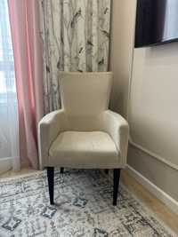 Кресло для гостинной