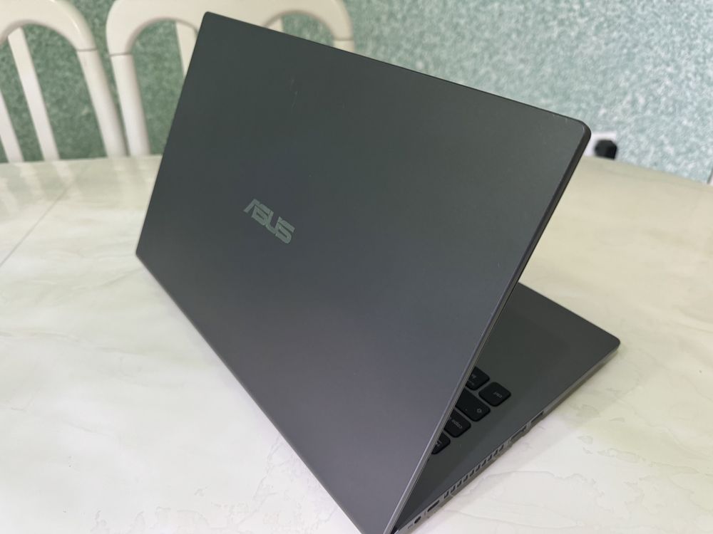 Asus vivobook pentium 5405 ssd 256 full hd