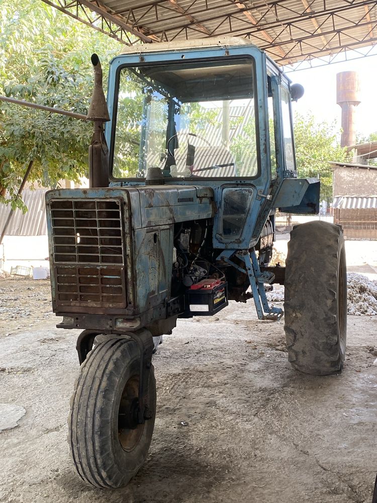 Traktor MTZ-80 Sotiladi