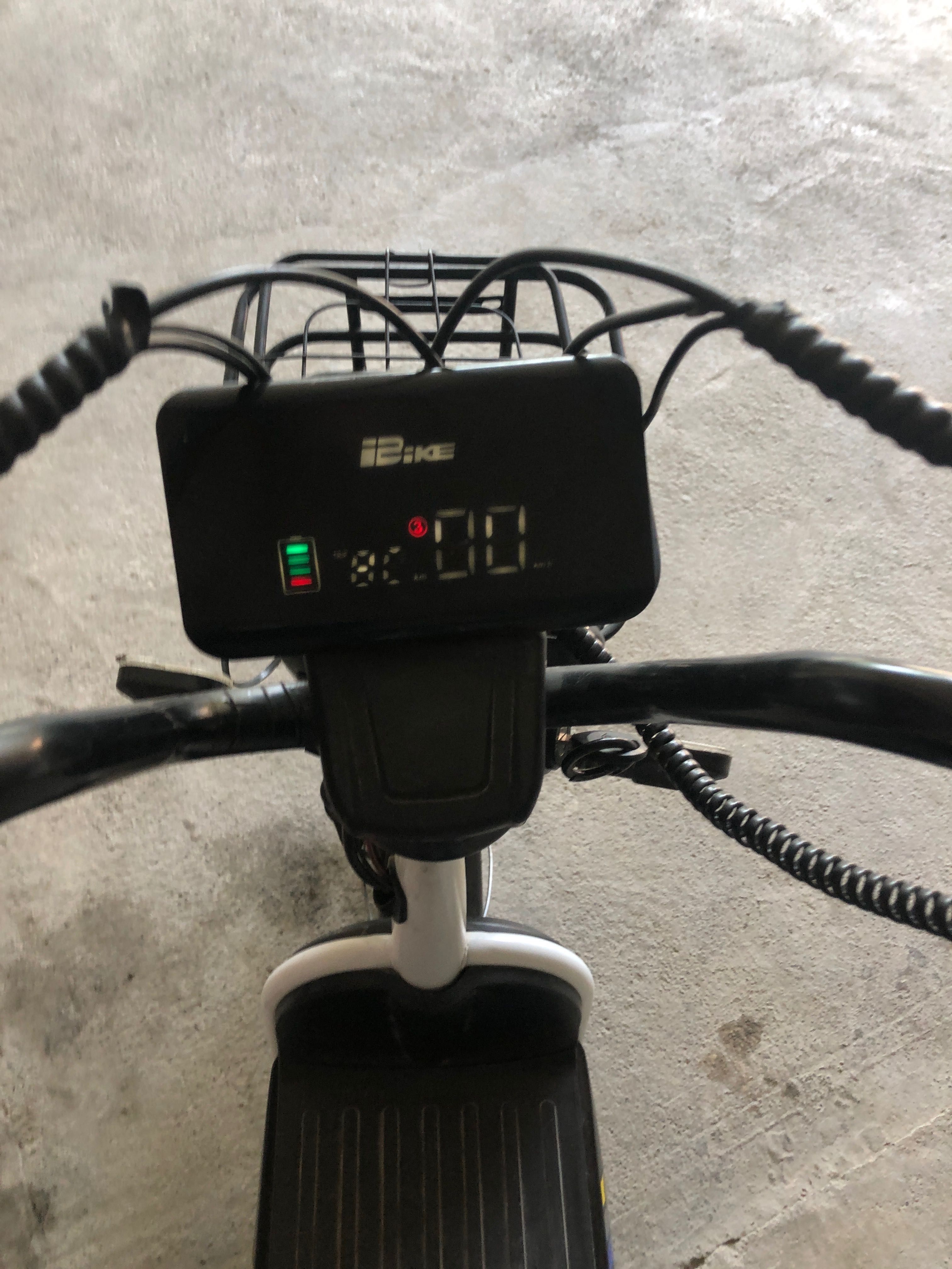 skuter EVESTAR 8