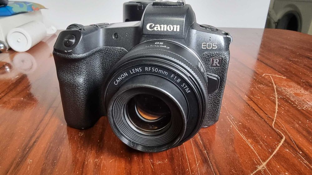 Canon eos R body