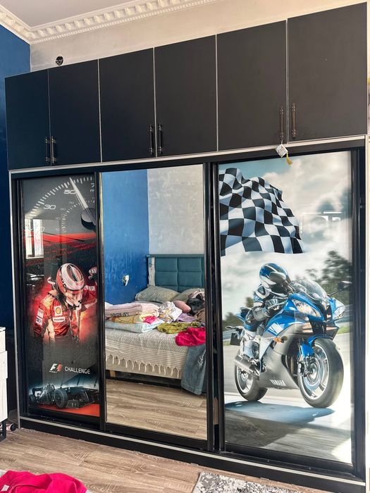 Мебель шкаф срочно сотаман  состоянаси яхши айби йук качествоси Зур