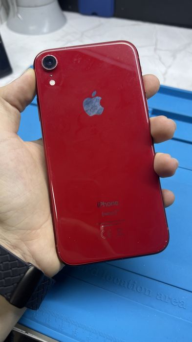 Продам айфон XR 128 гб