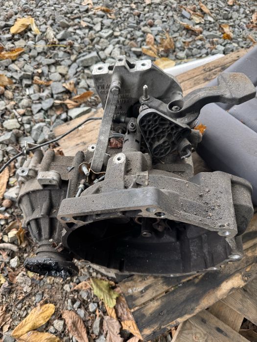 Скоростна кутия Голф 6 и 7 1.6 тди 6ск