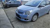 Toyota coroya verso