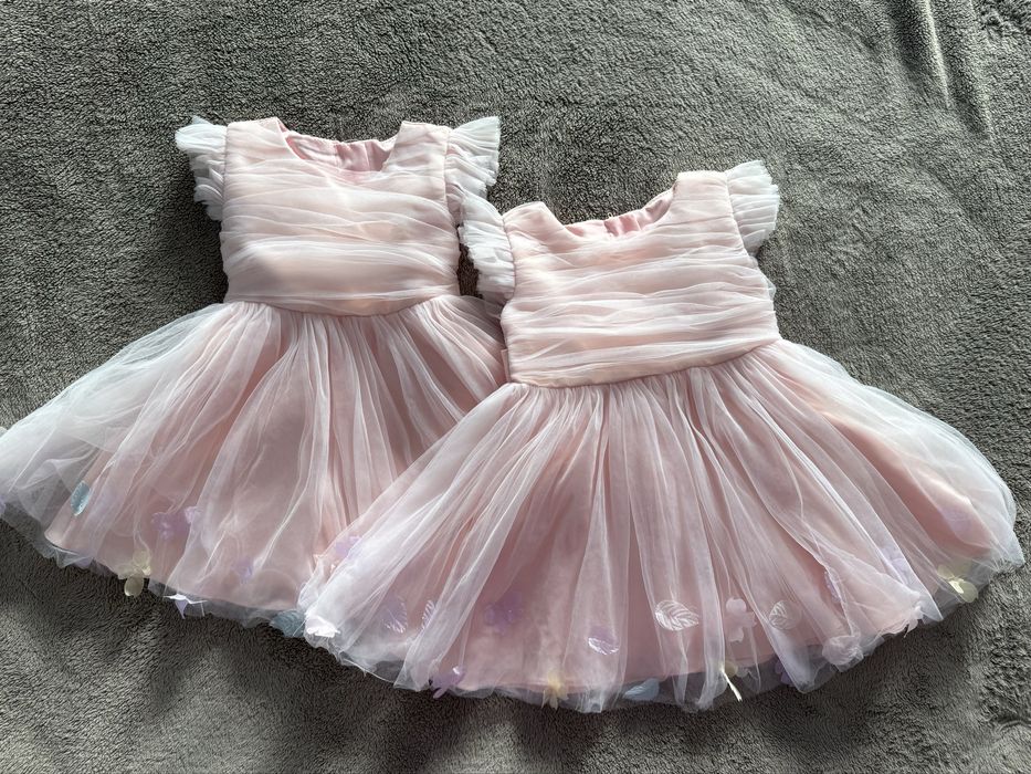 Рокля размер 12-18 месеца