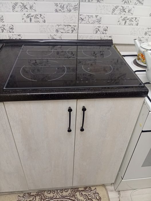 Продам плиту сенсорную.