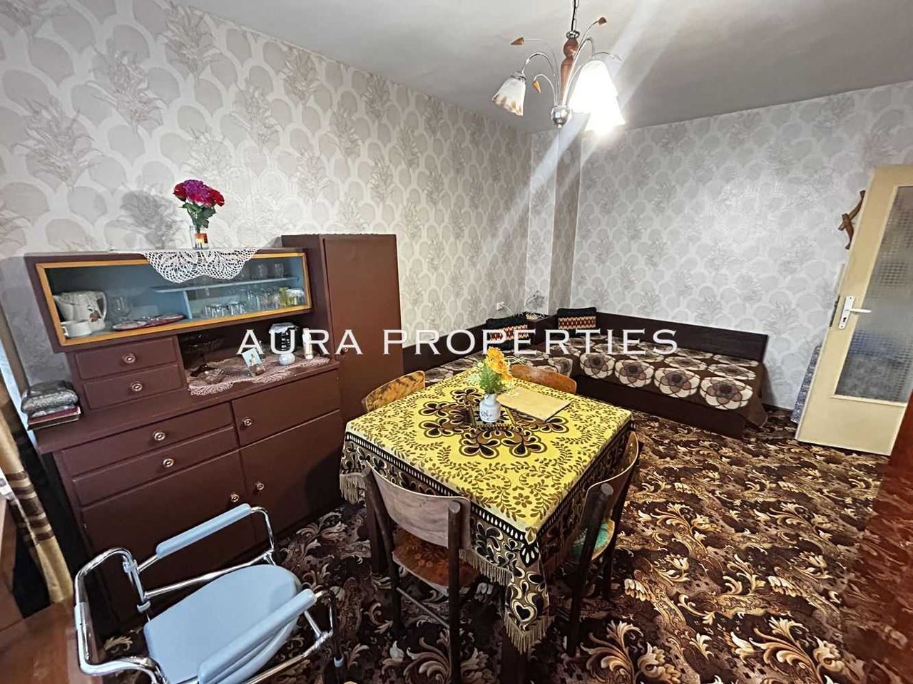 Продава се Едностаен апартамент в Разград, Стефан Караджа - 43 кв.м за 1044 €/кв.м - Снимка #2