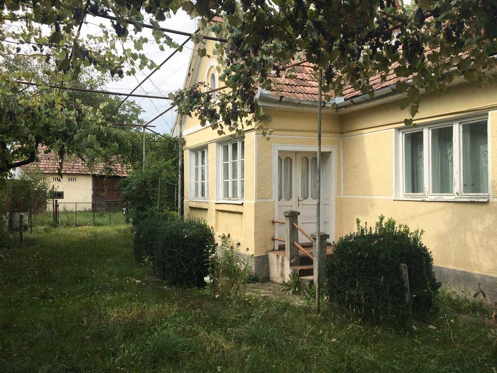 Casa 3 camere, traditionala, Solovastru, Mures