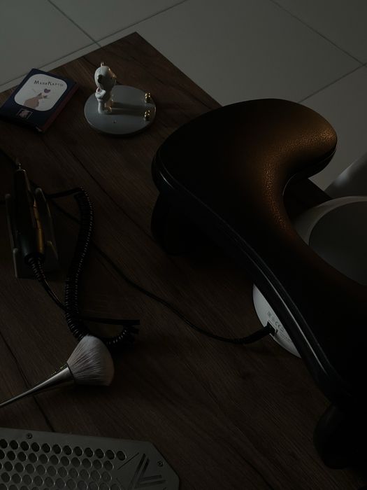 Ищу мастера маникюра на аренду стола