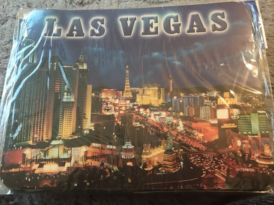 Mouse pad original din Las Vegas - un cadou frumos de Crăciun!