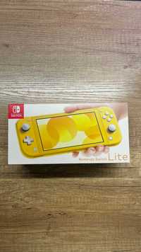 Nintendo Switch Lite новая (32 Gb)