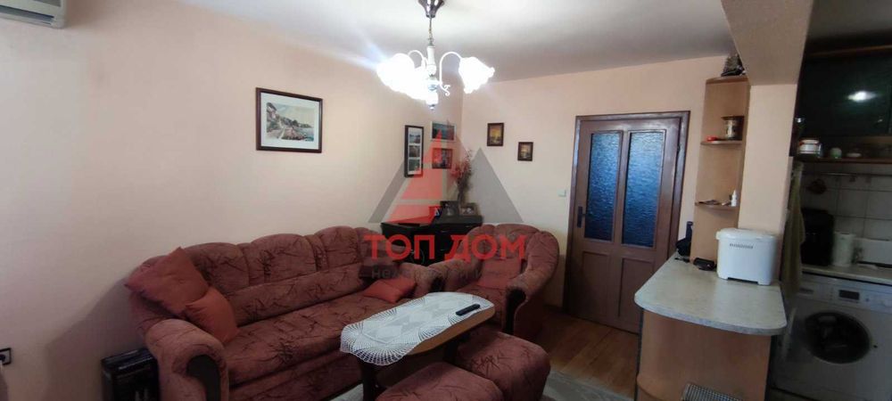 Продава се Двустаен апартамент в Варна, Лятно кино Тракия - 70 кв.м за 1979 €/кв.м - Снимка #1