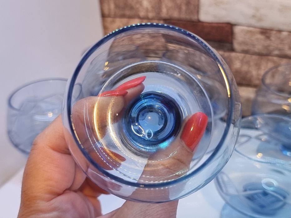 Set 6 pahare cristal coniac, vechi cu picior