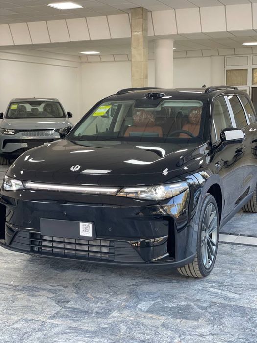 Leapmotor C16 Hybrid 2026 Full