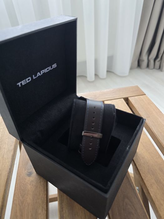 Ceas Ted Lapidus Barbatesc Curea Maro