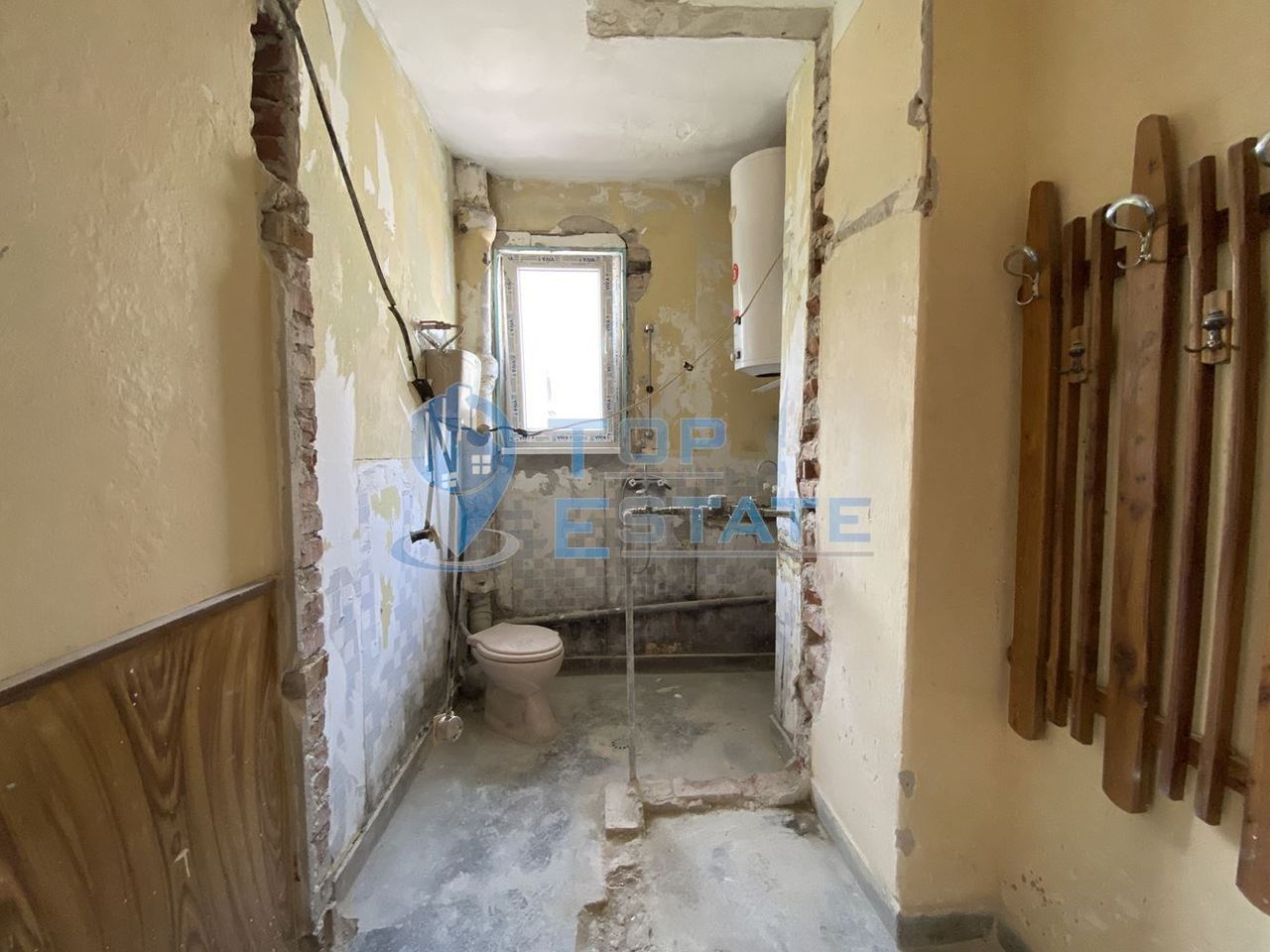 Продава се Многостаен апартамент в Павликени - 100 кв.м за 561 €/кв.м - Снимка #10