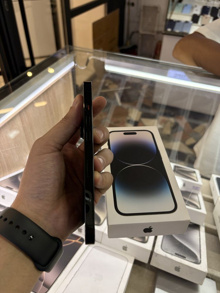 iPhone 14 Pro 256 gb black