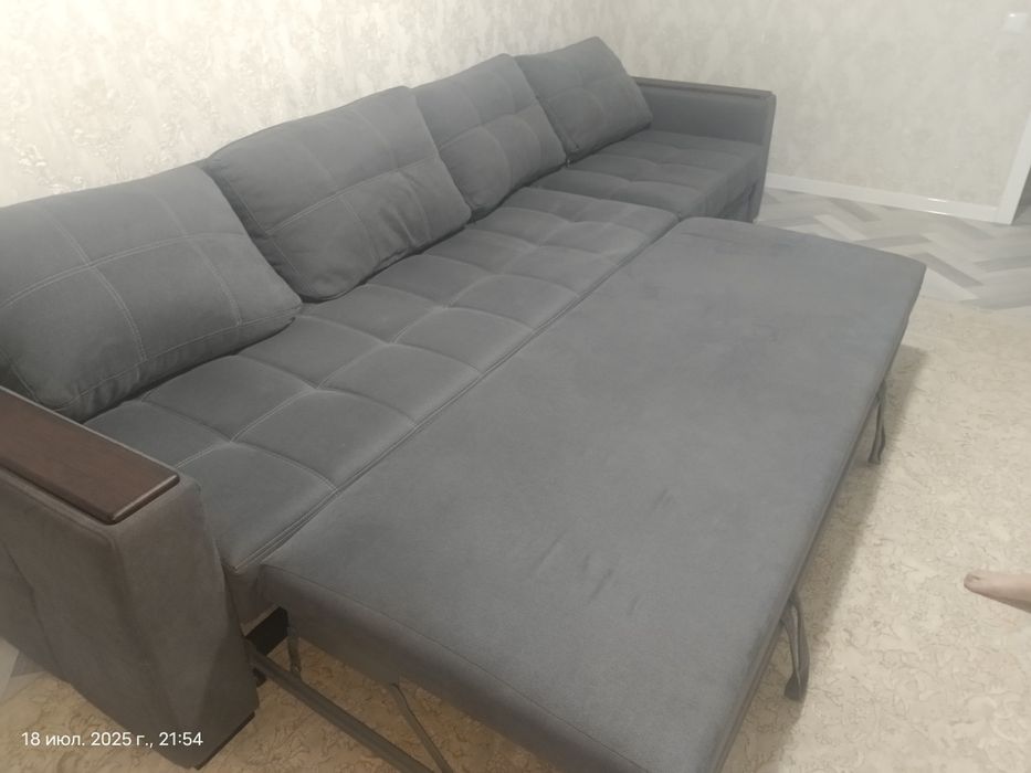 Диван 3м раскладной.