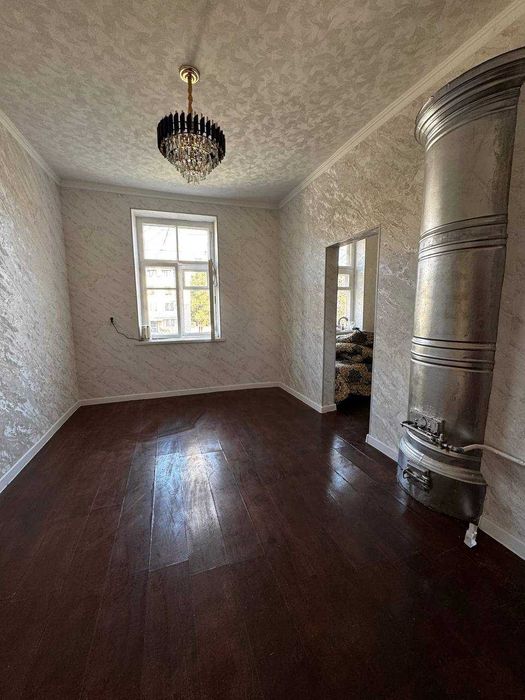 Срочная продажа! 2/2/2 Парк Фуркат. 43м2 Балкон 3/3. Косметика. Кирпич