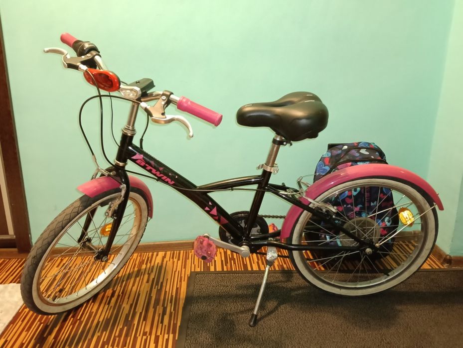 Vând bicicleta
2020