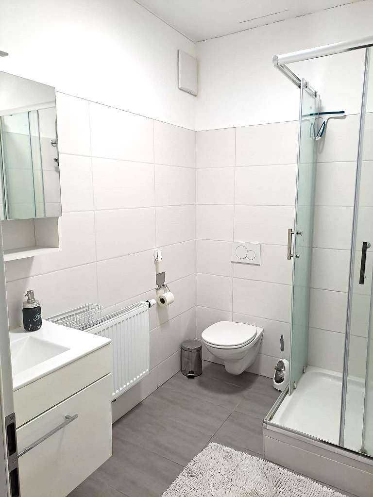 Дава се под наем Двустаен апартамент в София, Надежда 2 - 55 кв.м за 459 € - Снимка #2