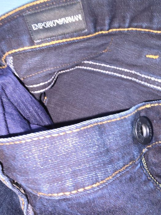Нови Мъжки дънки Emporio Armani размер Л