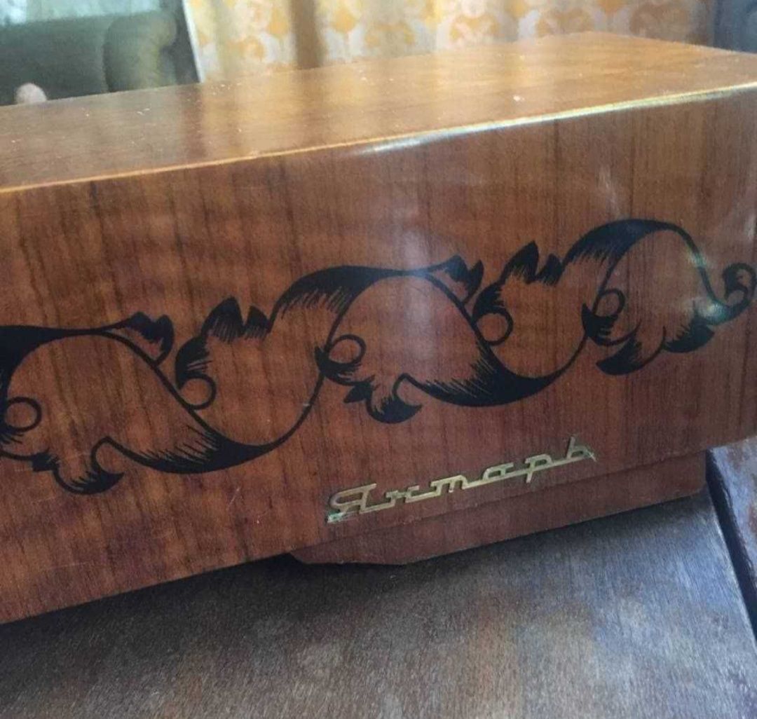 Механические мебельные часы