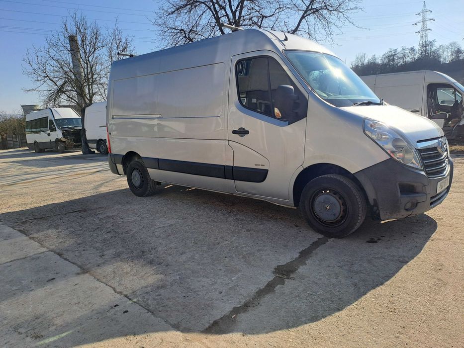 Dezmembrez Opel Movano 2.3 euro 5