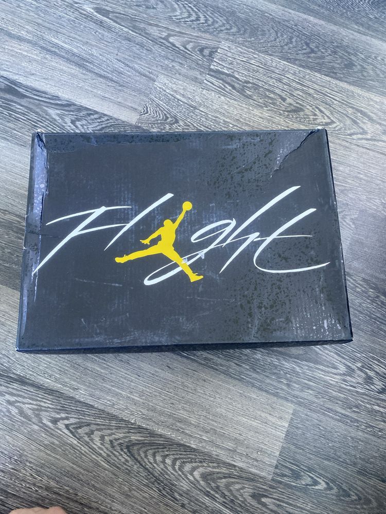 jordan 4 yellow thunder СПЕШНО