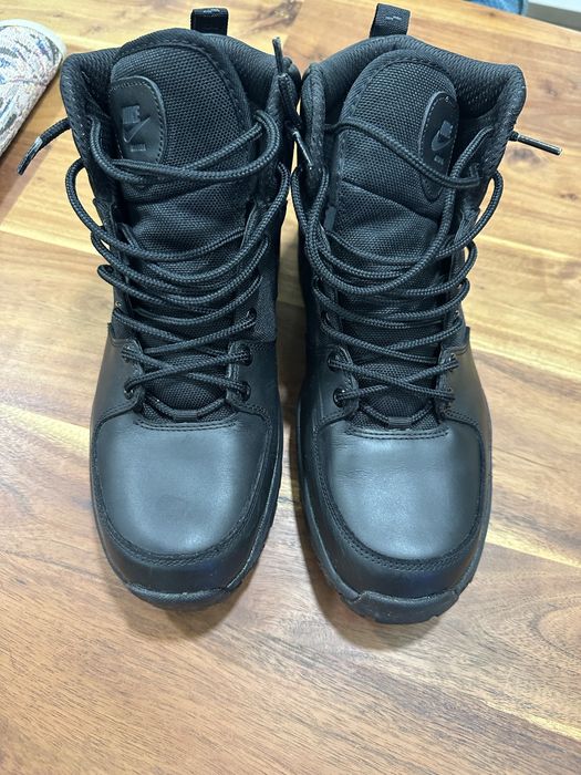 Продавам зимни боти Nike,44 номер!