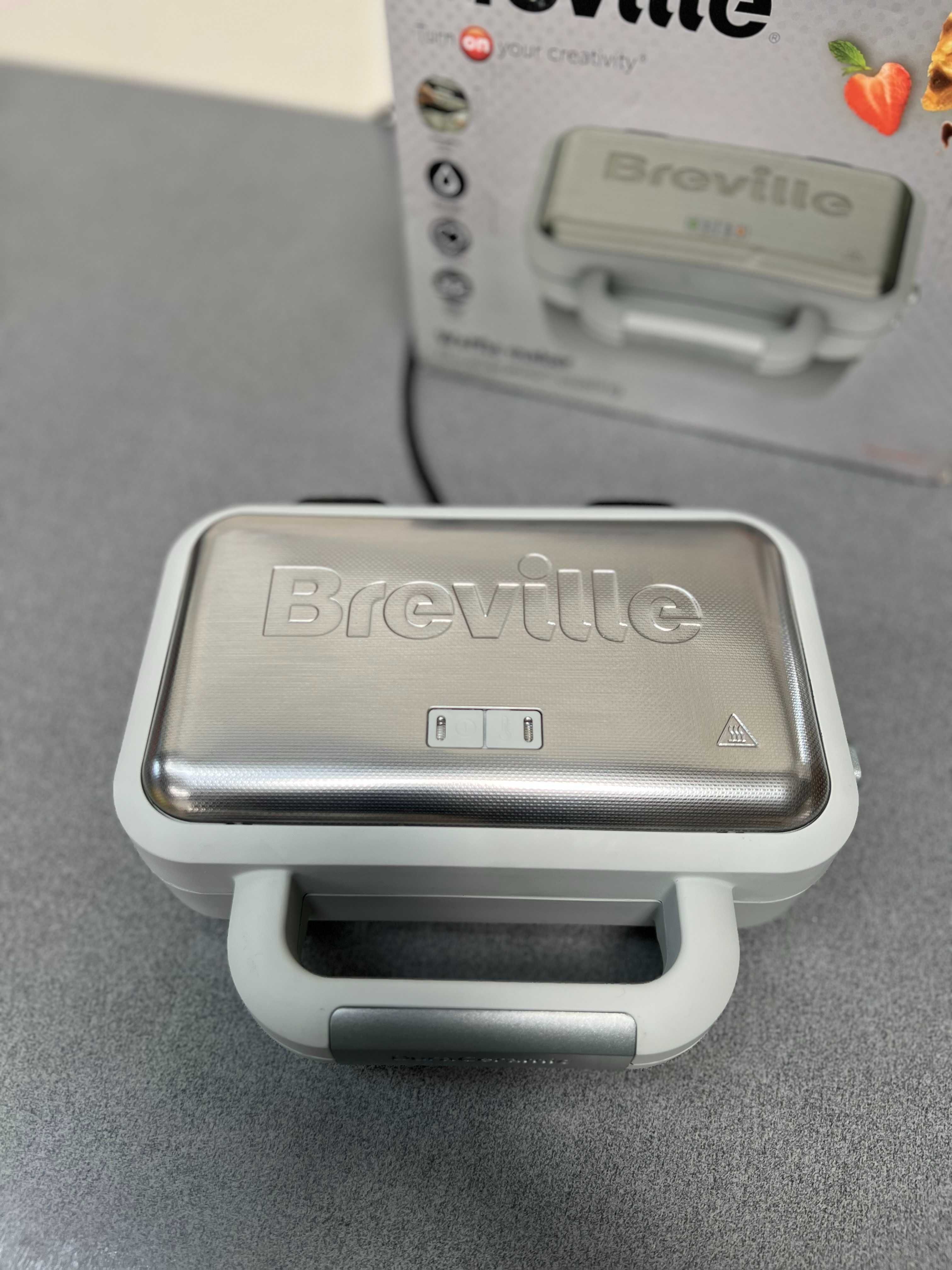 Гофретник Breville VST072X-01, 850W