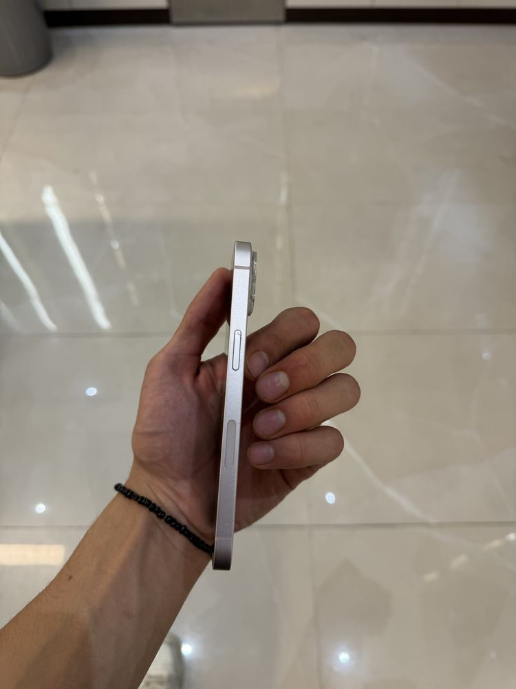 Iphone 13 розовый