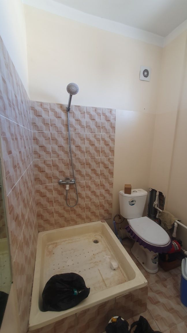 Arenda 3 honali pishgan gishtdan. Zakanal